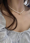 Elegant Pearl Pendant Necklace - HouseofHalley