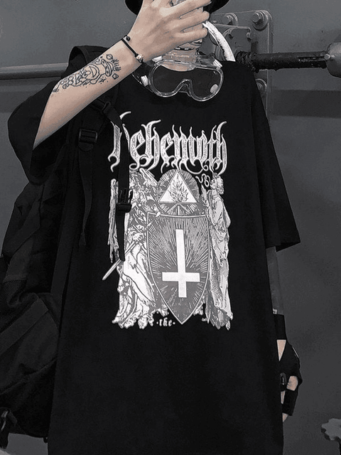 Men's Gothic Ancient Cross Graphic Tee - HouseofHalley