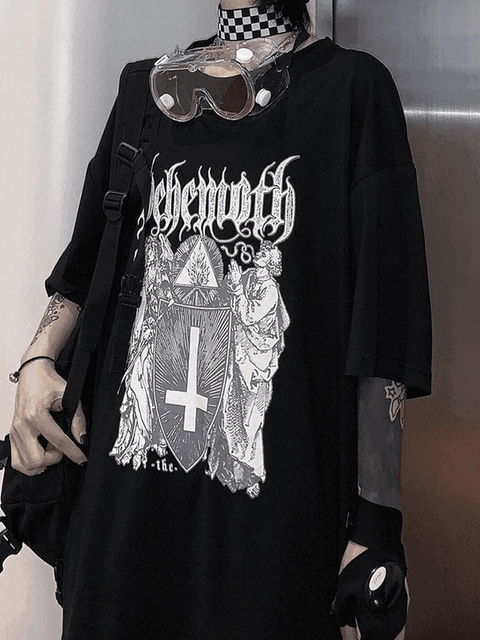 Men's Gothic Ancient Cross Graphic Tee - HouseofHalley