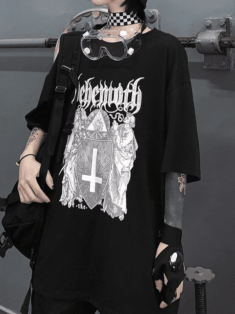 Men's Gothic Ancient Cross Graphic Tee - HouseofHalley