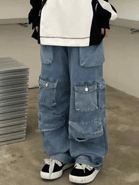 Multiple Pocket Washed Cargo Boyfriend Jeans - HouseofHalley