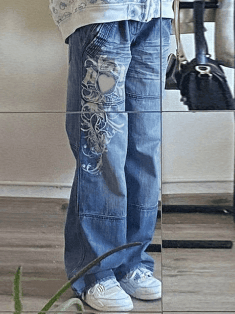 Washed Heart Pattern Cargo Jeans - HouseofHalley