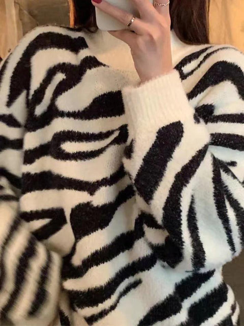 Zebra Jacquard Mock Neck Knit Sweater - HouseofHalley